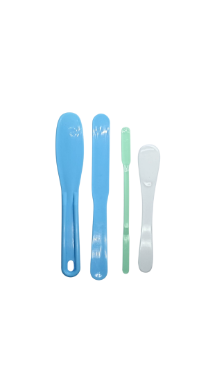  LA BEAUTY CONJUNTO DE  ESPATULAS PLÁSTICAS C/4  N.03