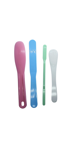  LA BEAUTY CONJUNTO DE  ESPATULAS PLÁSTICAS C/4  N.08